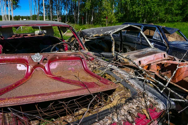 Boden Suecia Cementerio Coches Lado Carretera — Foto de Stock