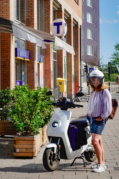Stockholm Sweden Stylish Woman Stands Next Electric Scooter — Stock Photo, Image