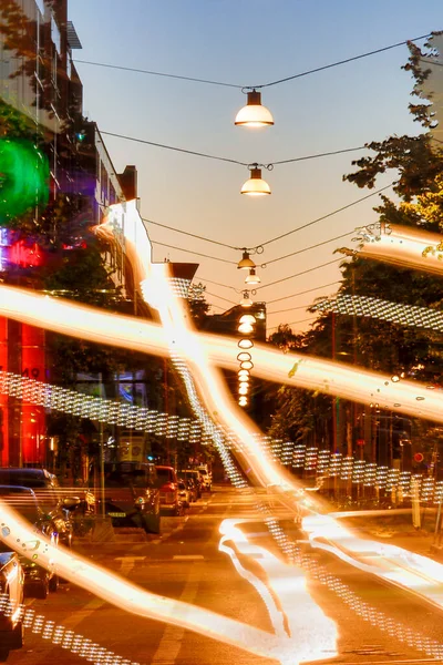 Stockholm, İsveç Hammarby 'de gece çılgın bir ışık 