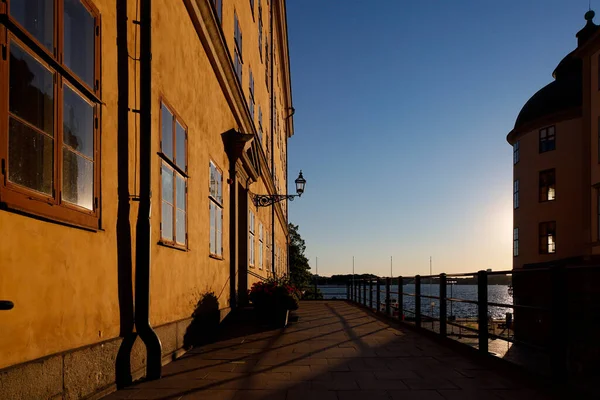 Stockholm Sveç Güneşin Battığı Riddarholmen Adasındaki Malaren Gölü Manzarası — Stok fotoğraf