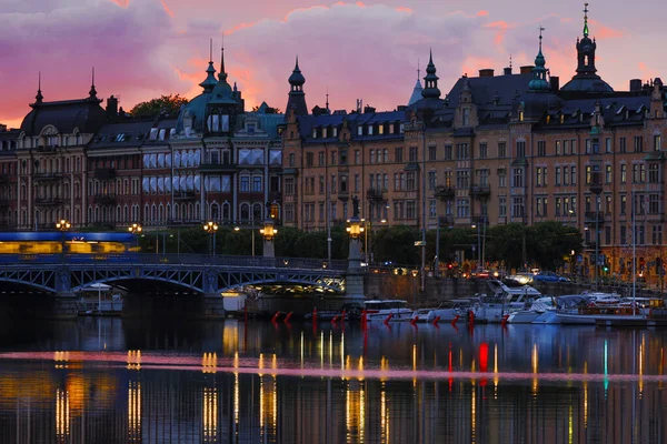 Sztokholm Szwecja Złoty Zachód Słońca Nad Strandvagen — Zdjęcie stockowe