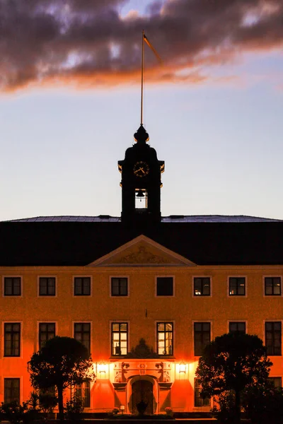 Stockholm, İsveç Ulriksdals Slott Şafakta.
