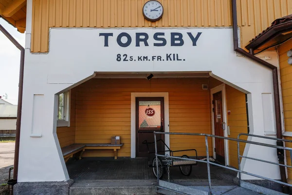 Torsby Sverige Torsby Togstation Skilt - Stock-foto