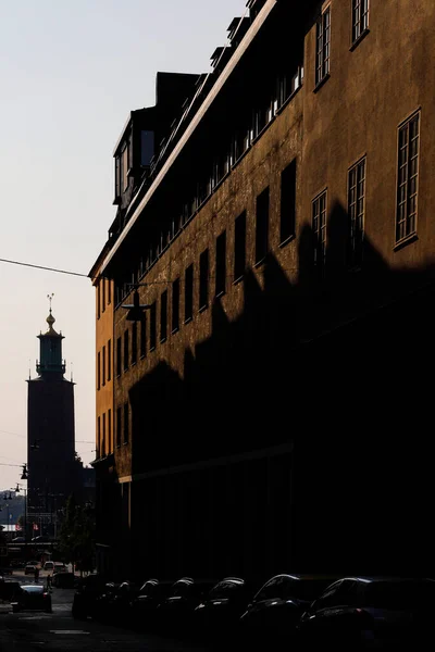 Estocolmo Suecia Calle Jakobsgatan Ayuntamiento Con Sombras Oscuras Por Tarde —  Fotos de Stock