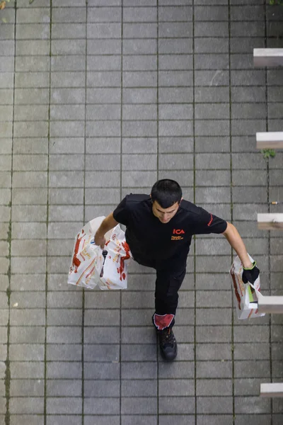 Stockholm Sweden Delivery Man Ica Supermaket Chain Delivers Packages Groceries — Stock Photo, Image