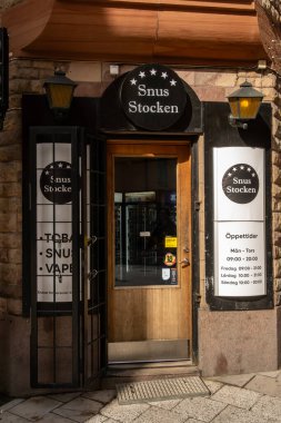 Stockholm, İsveç 14 Eylül 2025 Sodermalm 'daki Snus Stocken mağazasının ön cephesi ve girişi..