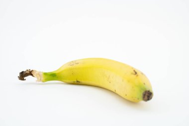 Banana veya muz beyaz arka planda izole. Potasyum ve magnezyum