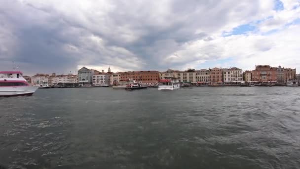 Wenecja Włochy Lipca 2018 Widok Wenecję Zalewu Weneckiego Wycieczka Statkiem — Wideo stockowe