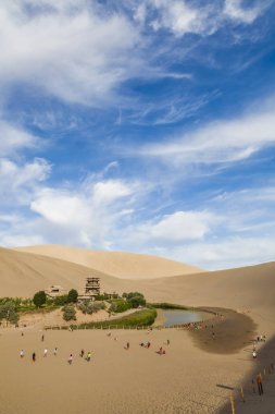 Dunhuang Crescent Moon Spring, Gansu, Çin görünümü