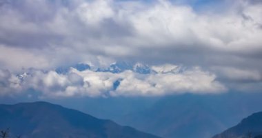 Batı Sichuan, Sichuan, Çin Cloud şelale Timelaspe atış
