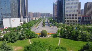 Xian, Çin, 16 Mayıs 2017, Xian, Çin 'de şehir manzarası ve şehrin ufuk çizgisinin havadan görüntüsü.