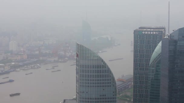 Shanghai Lujiazui Financial District i Huangpu River, Szanghaj, Chiny — Wideo stockowe