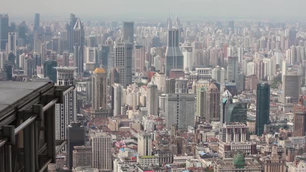Pohled na městskou scénu v Šanghaji, Šanghaji, Čína — Stock video