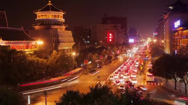 Trafic de Xian en la noche, China . — Vídeos de Stock