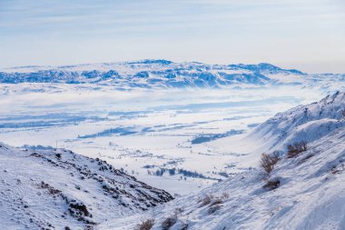 Kışın Kuzey Xinjiang, sonw ve buz dünyası, xinjiang, china