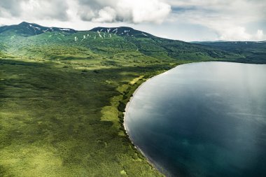 Kamçatka vahşi doğa. Kamçatka dağları. Kamçatka'nın Doğası, Rusya