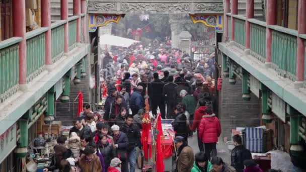 Xian CINA, - 02 Feb 2012: -Fiera del Tempio che si tiene ogni anno al festival primaverile al Tempio Taoista degli Otto Immortali — Video Stock