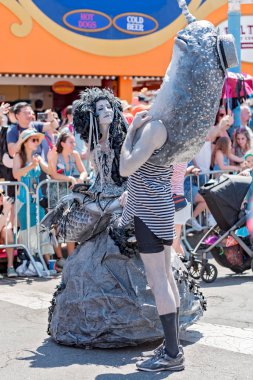 Brooklyn, Ny - Haziran 16: 36 yıllık yaz olay, Coney Island Mermaid Parade 2018.