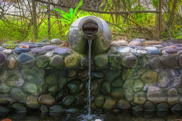 Unique Photo Shows Beautiful Fountain Pond Middle Small Island Maldives — Stock Photo, Image