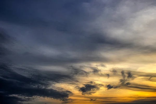 Ten Unikalny Obraz Pokazuje Gigantyczny Zachód Słońca Malediwach Można Łatwo — Zdjęcie stockowe