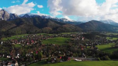 üst görünümü, Polonya Zakopane tatil kasabası havadan anket