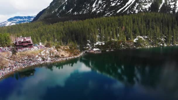 Vista Montanhas Nuvens Lago Montanha Uma Altura — Vídeo de Stock