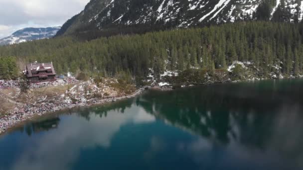 Vista Montanhas Nuvens Lago Montanha Uma Altura — Vídeo de Stock