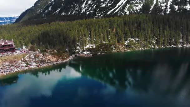 Vista Montanhas Nuvens Lago Montanha Uma Altura — Vídeo de Stock