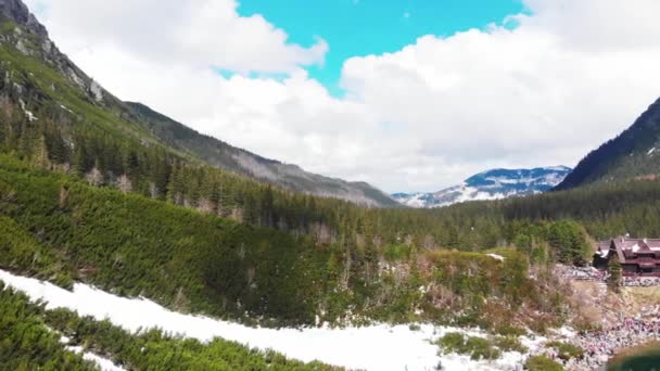 Vista Montanhas Nuvens Lago Montanha Uma Altura — Vídeo de Stock