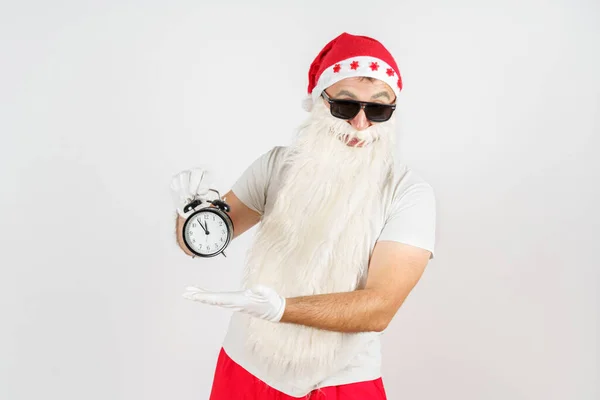Feiertage Und Weihnachtskonzepte Der Weihnachtsmann Zeigt Die Verbleibende Zeit Vor — Stockfoto