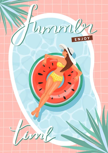 Vrouw drijvend op opblaasbare ring in de vorm van watermeloen in zwembad. — Stockvector