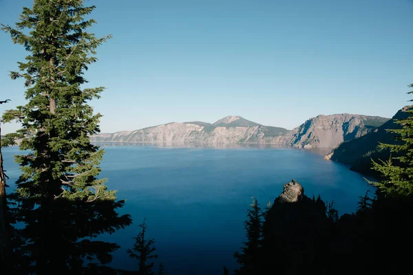 Krater Gölü Ulusal Parkı