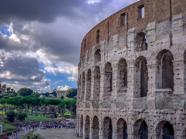 Римский Колизей в Риме Италия — стоковое фото