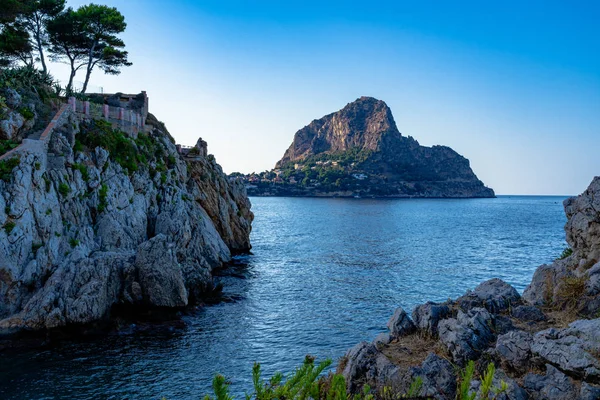 Punta Sant 'Elia' nın güzelliği