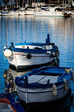 Palermo limanında tekneler