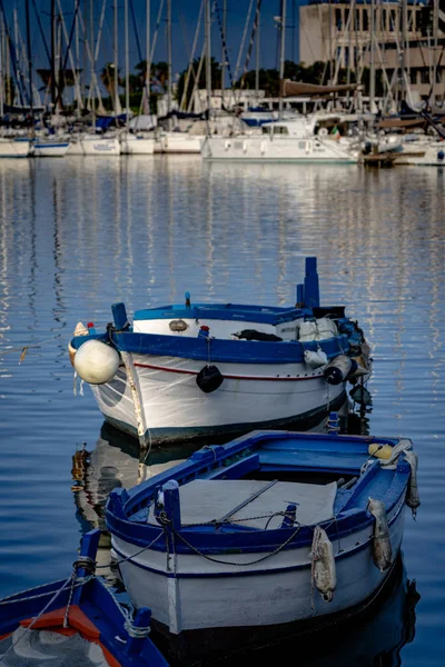 Boats in the Palermo harbor — Stock Photo, Image