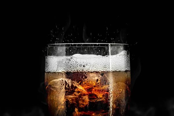 Soft Drink Glass Ice Splash Cool Smoke Background Cola Glass — Stock Photo, Image