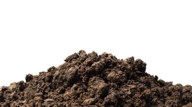 Büyüyen bitki veya bahçe için uygun zemin ile saf beyaz arka plan üzerinde izole toprak yığını. Doğal toprak yığınları iyi mineraller veya doğal ph ile dolu.