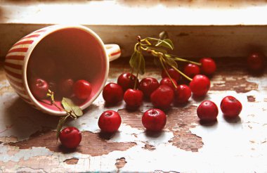 Olgun sulu çilek Yaz natürmort