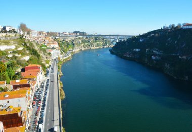 Duoro Nehri Vadisi ve Porto Güvertesi manzarası