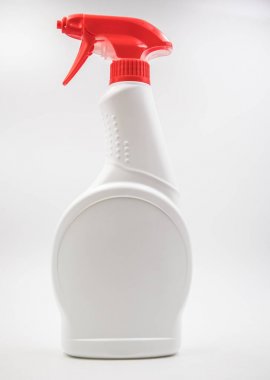 Dispanser ile ev temizlik spreyi plastik bir bootle