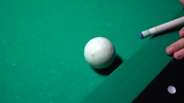 American pool, swimming pool for nine balls. The boy plays billiards, snooker. — Stock Video