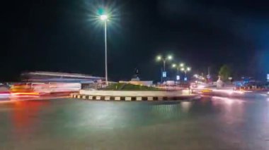 Heykel Gandi şehir Mapusa Goa Hindistan. Daire içinde hiperlapse dönüş