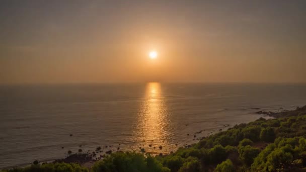 Sol puesta del sol luz costa panorama 4k timelapse india — Vídeos de Stock