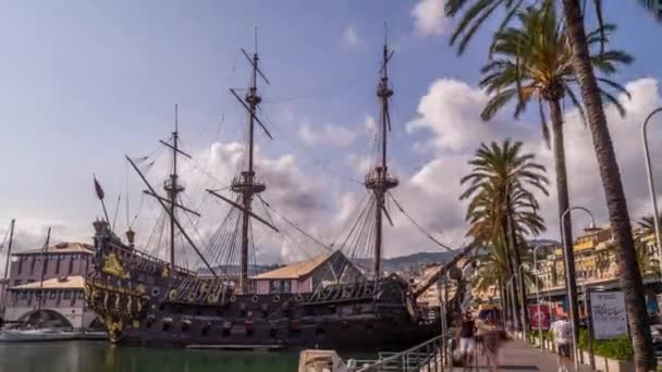 Genua, Italië het Neptune vascello schip in Porto Antico in 4k — Stockvideo