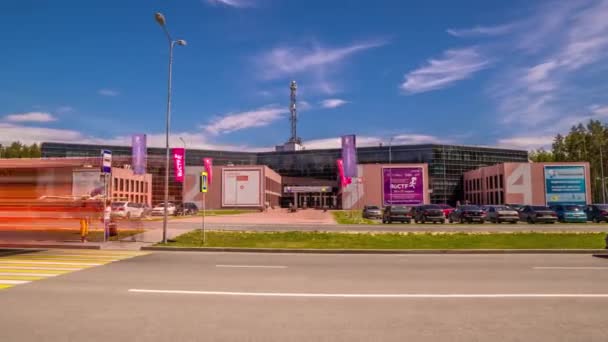 มิถุนายน, 2019: อาคารเทคโนโลยีสวน Ekaterinburg hyperlapse — วีดีโอสต็อก