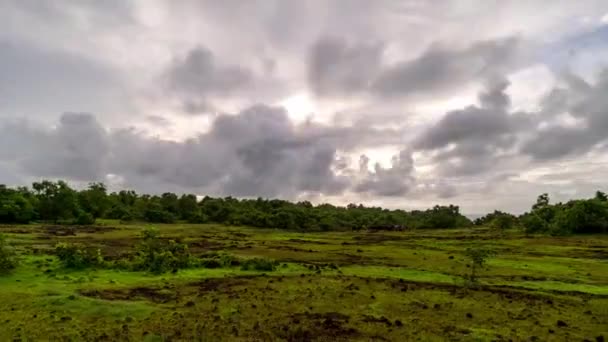 Nuvole su un cielo blu Iperlasso di Goa India 4k — Video Stock