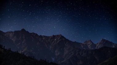 Hindistan Himalayaları Gece gökyüzü Zaman Çizelgesi 4k