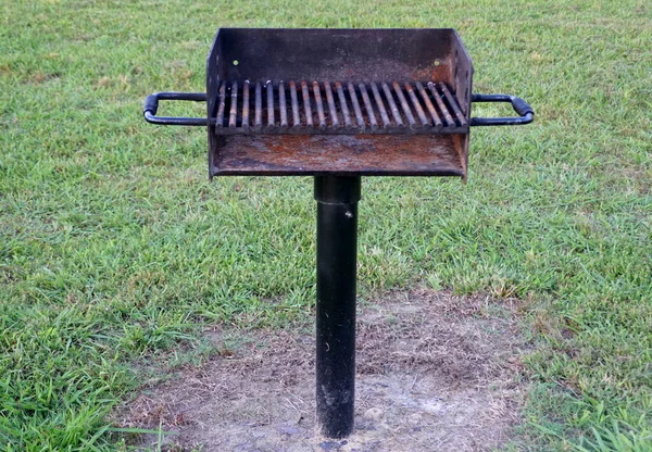 Black Charcoal Grill Installed Ground — Stock Photo, Image