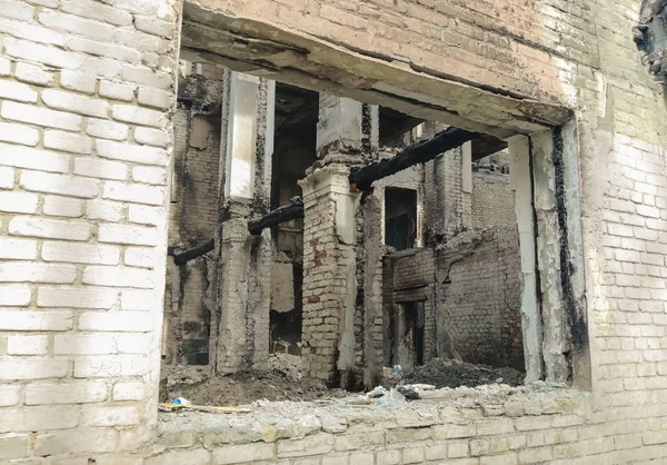 Ruinen Trümmer Eines Zerstörten Hauses — Stockfoto